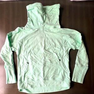 Perfect for Spring! Lululemon pullover cowl neck mint green sz 10 sold out